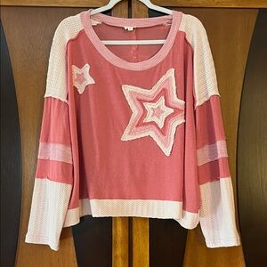 POL Mauve-Pink-White Star Appliqué Long Sleeve w/Scoop Neck & Open Work Accents
